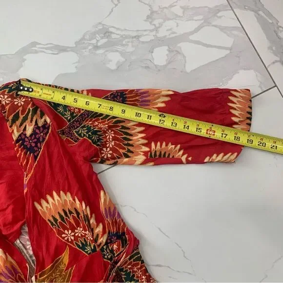 FARM Rio Jumpsuit Women Small Red Wonderful Deep V-Neck toucans Crop Ajustable - Picture 6 of 12